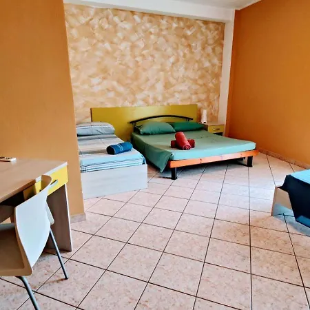 アパート La Casa Del Viale Solarino